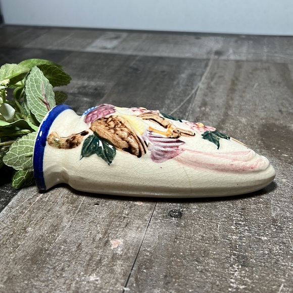 Vintage 30's Hand Painted Wall Sconce with Artificial Greenery Made Japan - Picture 4 of 8